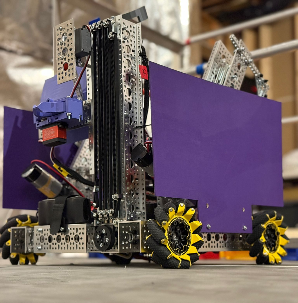 INTO THE DEEP robot photo